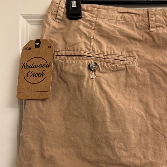 Redwood Creek men’s shorts - Picture 5 of 9